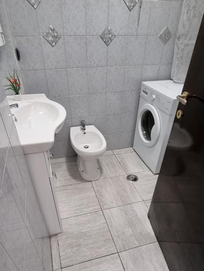Monolocale Moreno Appartement Fiumicino Buitenkant foto